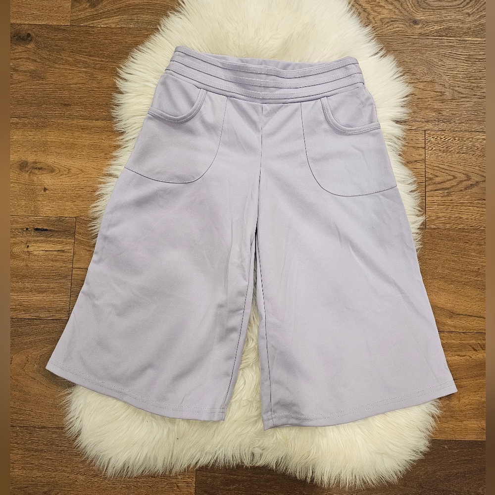 Vintage Goucho Styled Women's Lavender Shorts